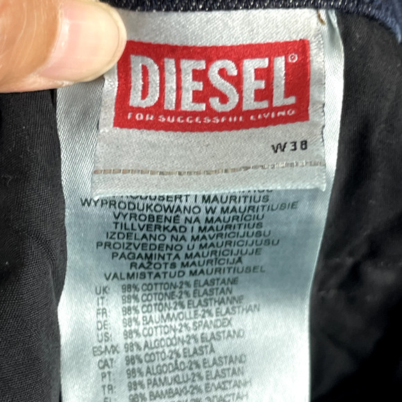 Diesel Stretch Straight Jeans Mens 38x30 Button Fly Dark Wash 2020 D-Viker NWT - Picture 14 of 16